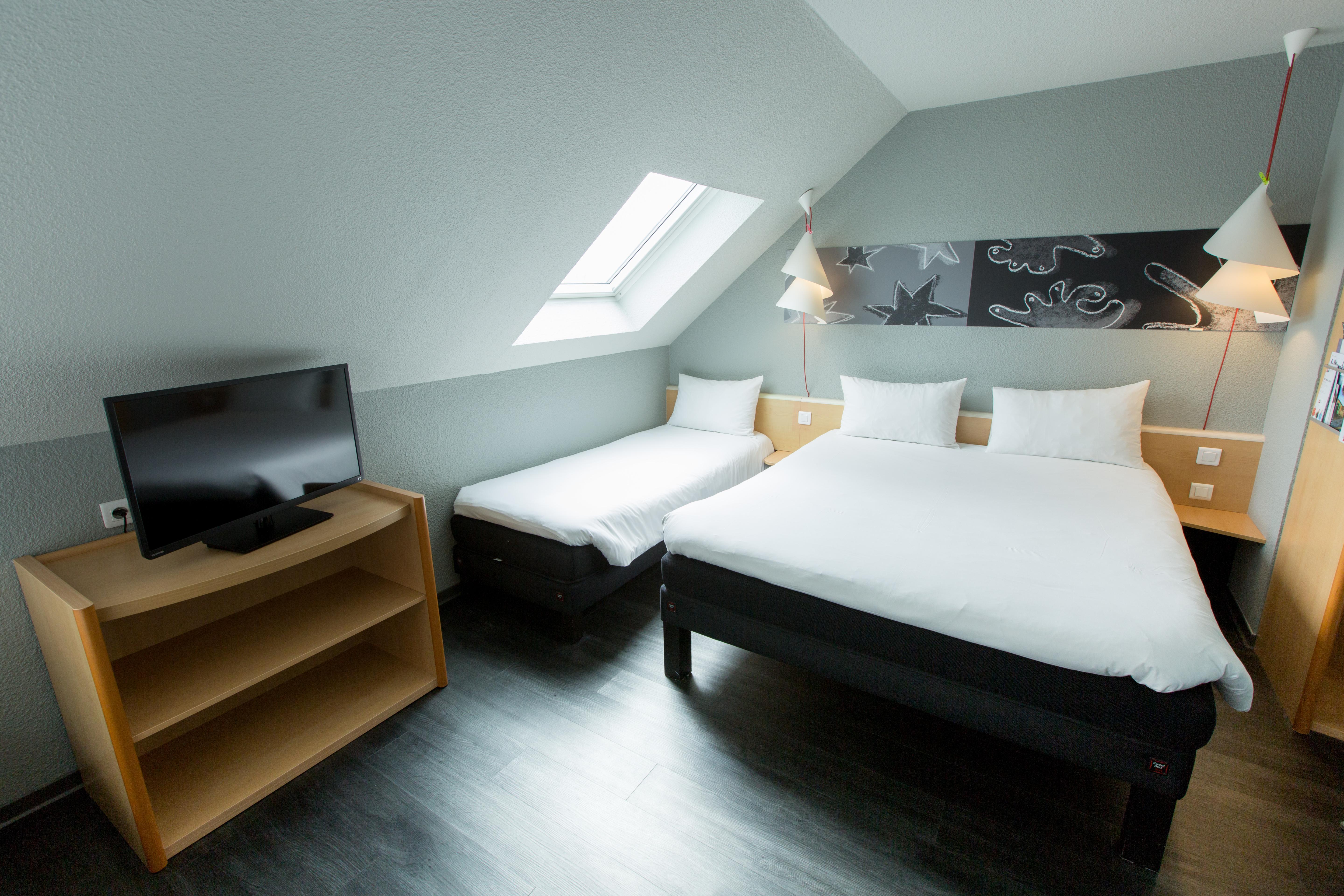 Ibis Cherbourg La Glacerie Экстерьер фото